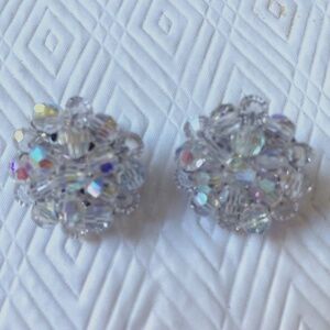 Vintage 1950s Aurora Borealis Clip On Earrings